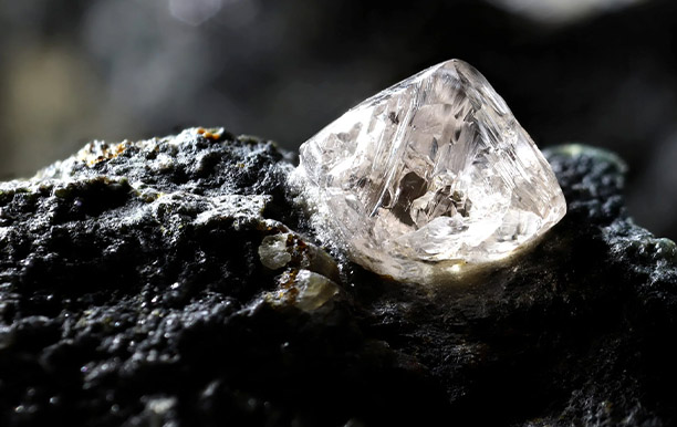 How Exactly Does a Carbon Turn into a Diamond?