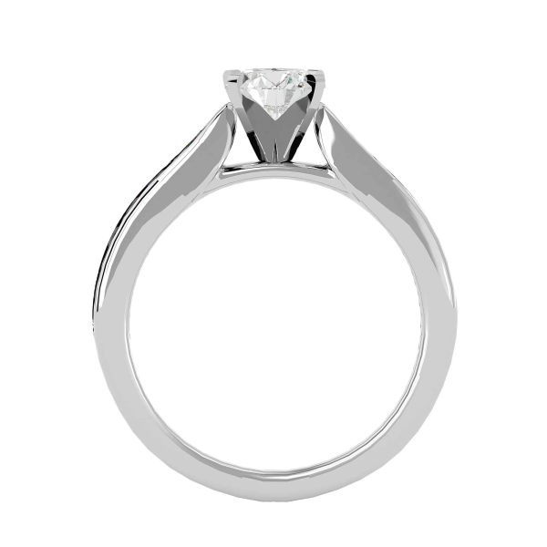 Round Cut Traditional 4 Claws Tapered Pinpoint-Set Solitaire Diamond Engagement Ring