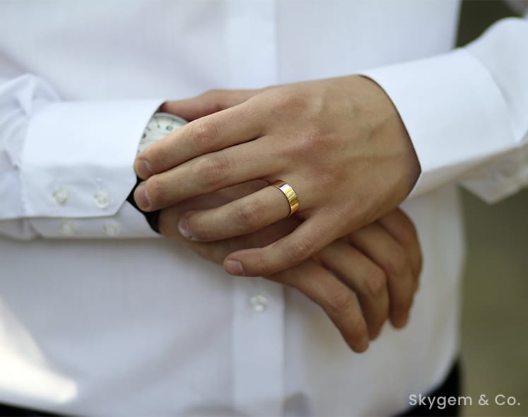 Most-Loved Men's Wedding Ring Styles